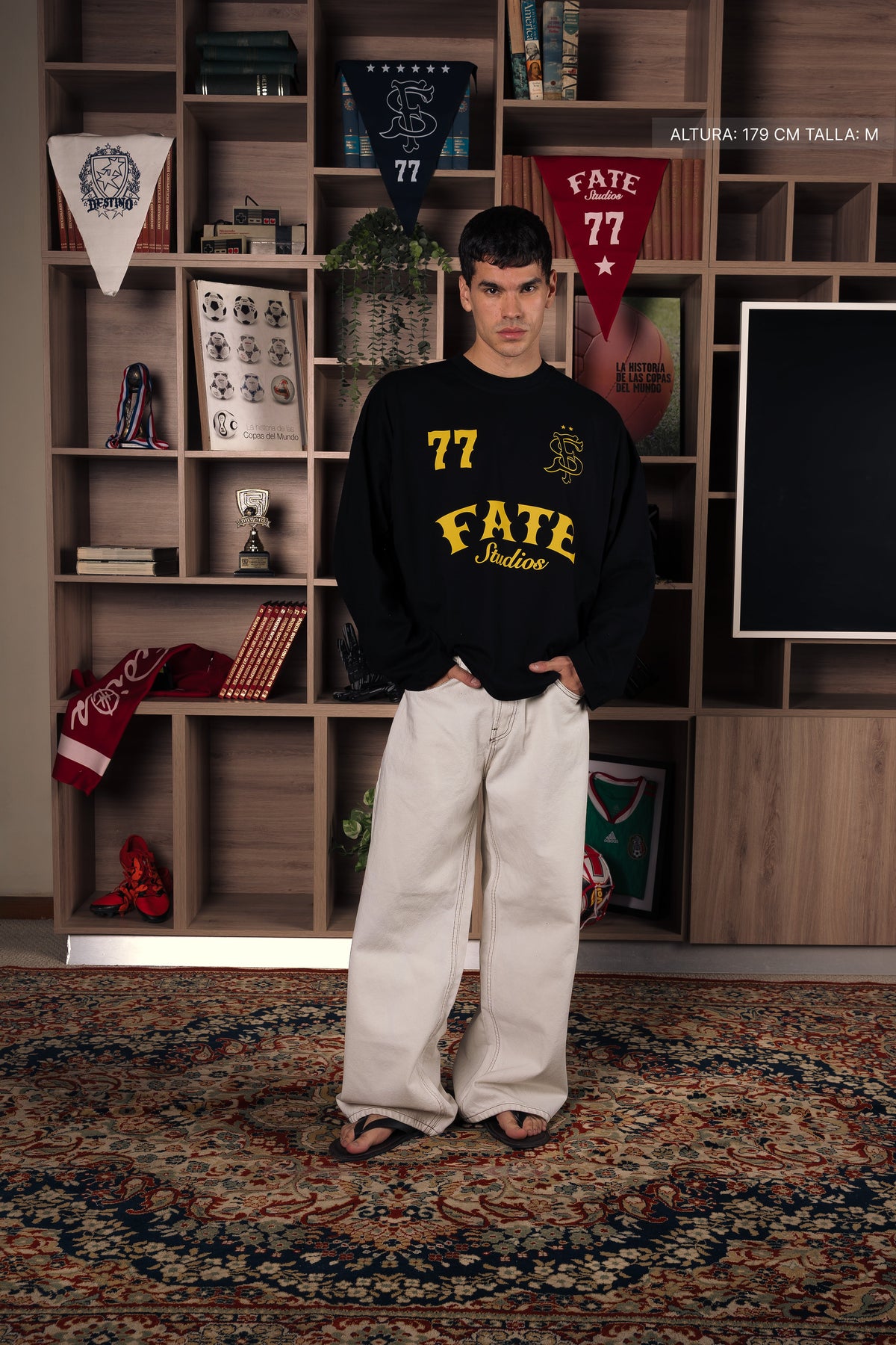 FS 77  Longsleeve Black