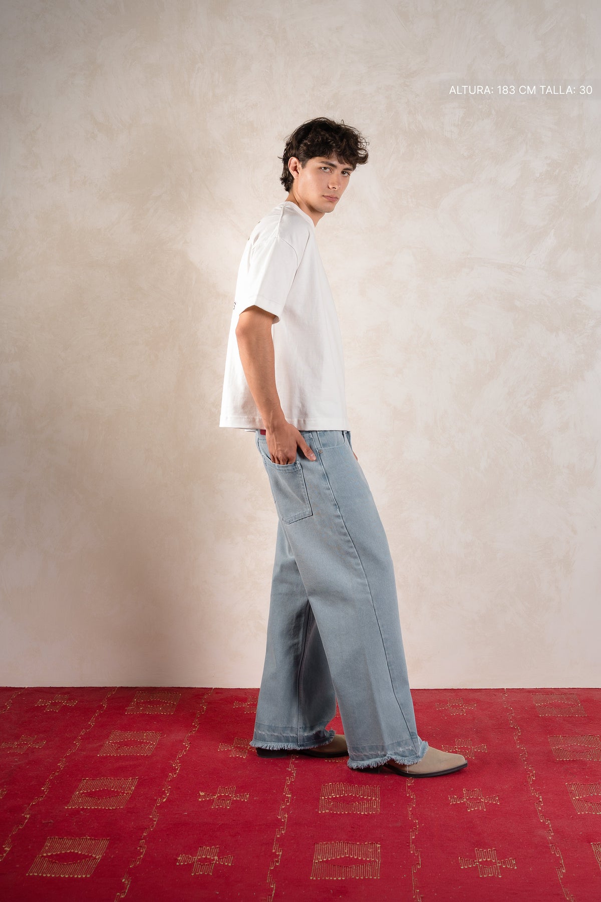 Twisted Flare Jeans Washed Blue