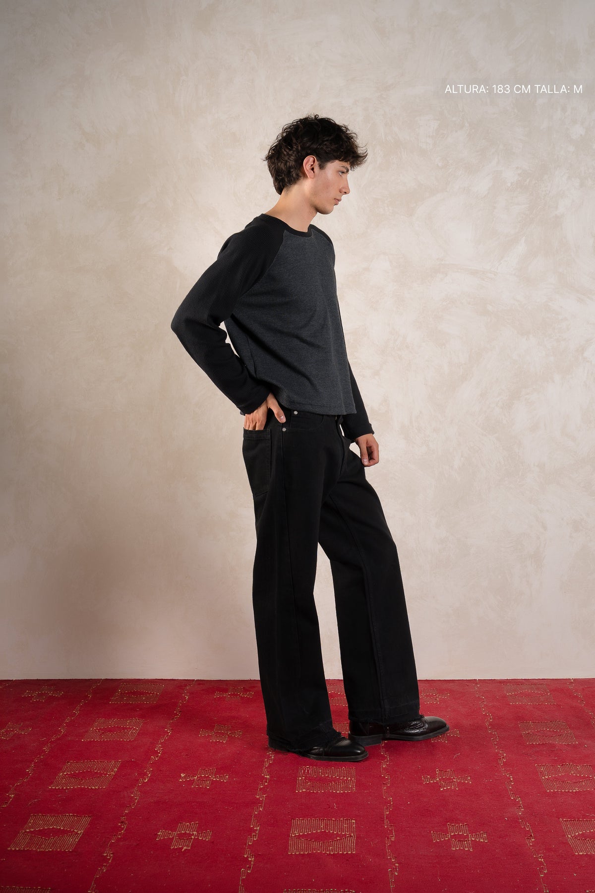 Waffle Raglan Longsleeve Oxford w/ Black