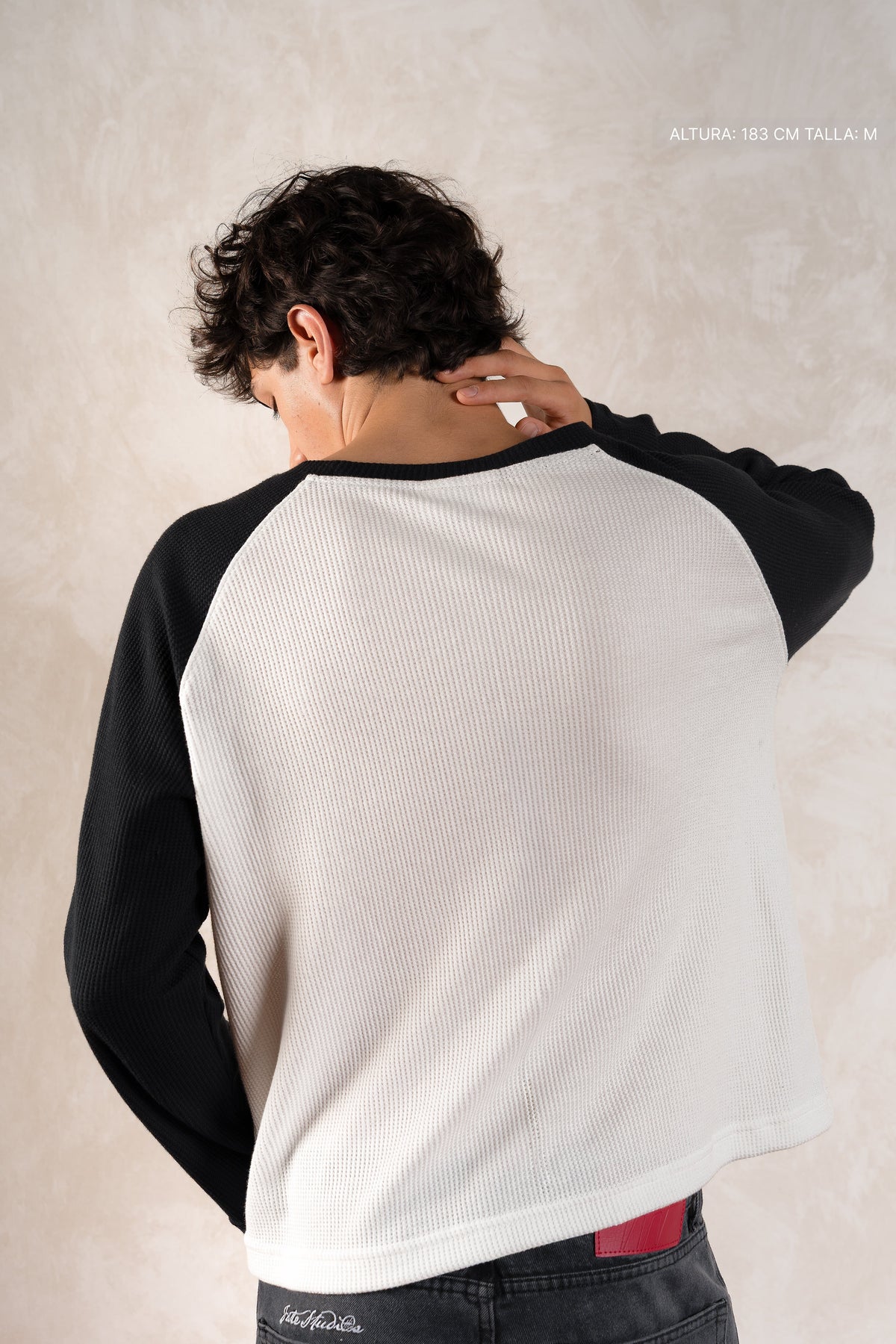 Waffle Raglan Longsleeve Ivory w/ Black