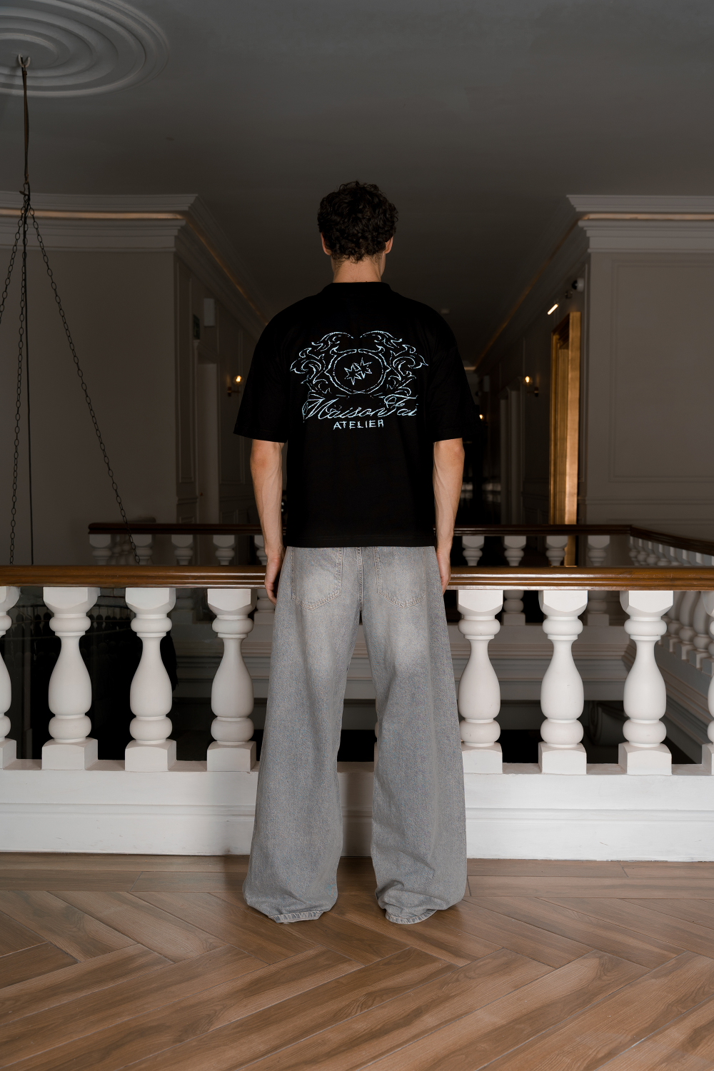 Crown Tee Black
