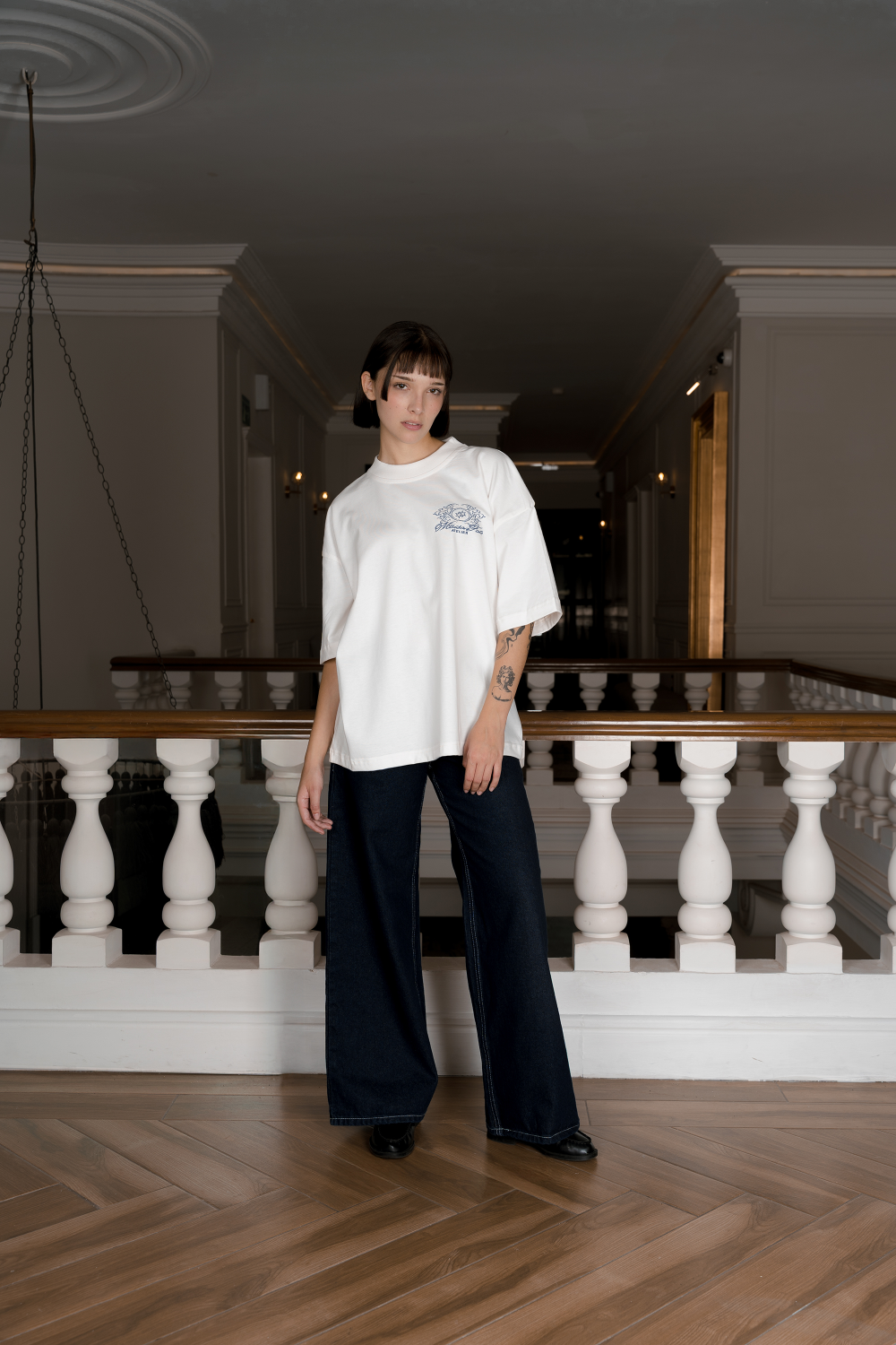 Crown Tee Ivory