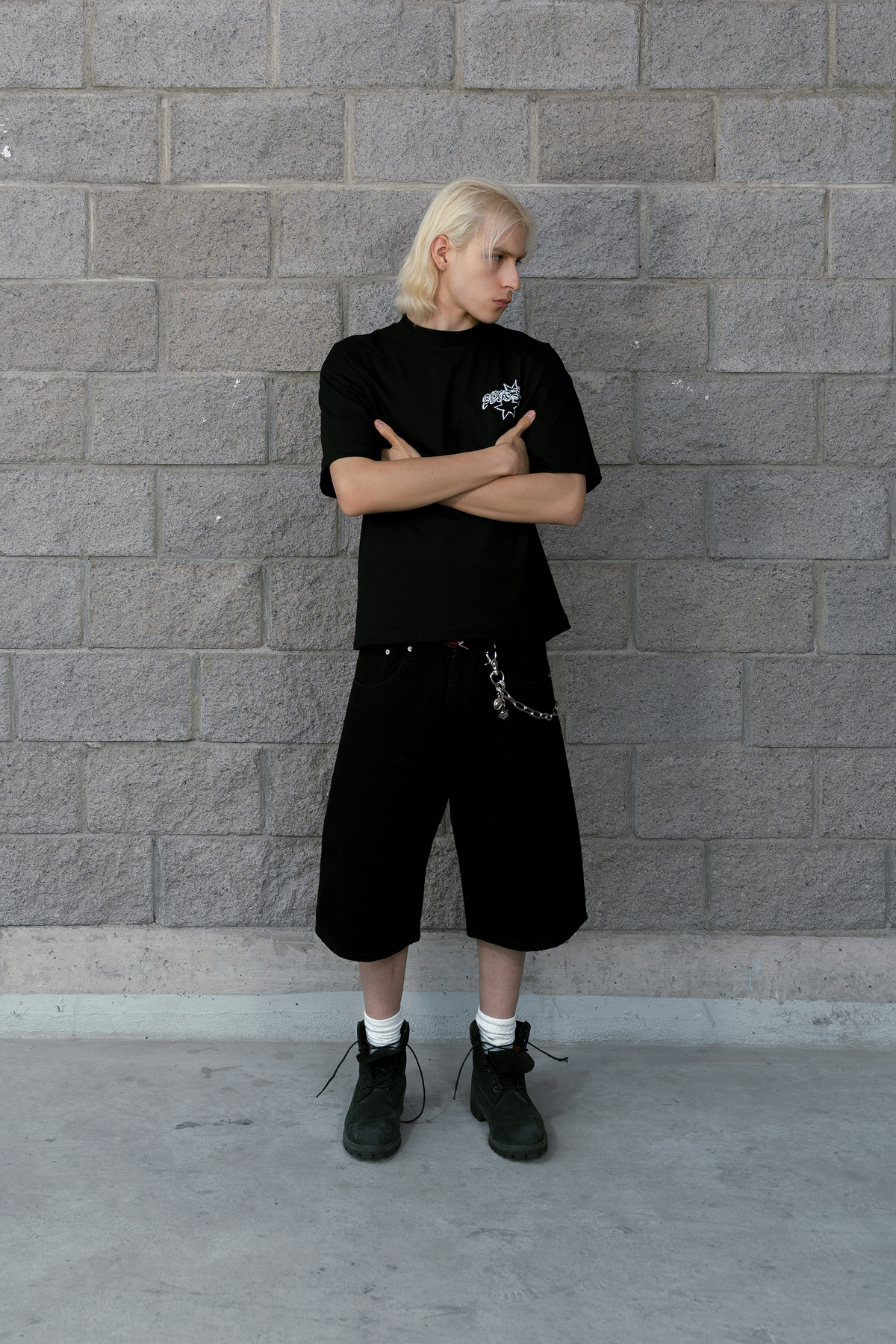 Gothic Sparks Tee Black