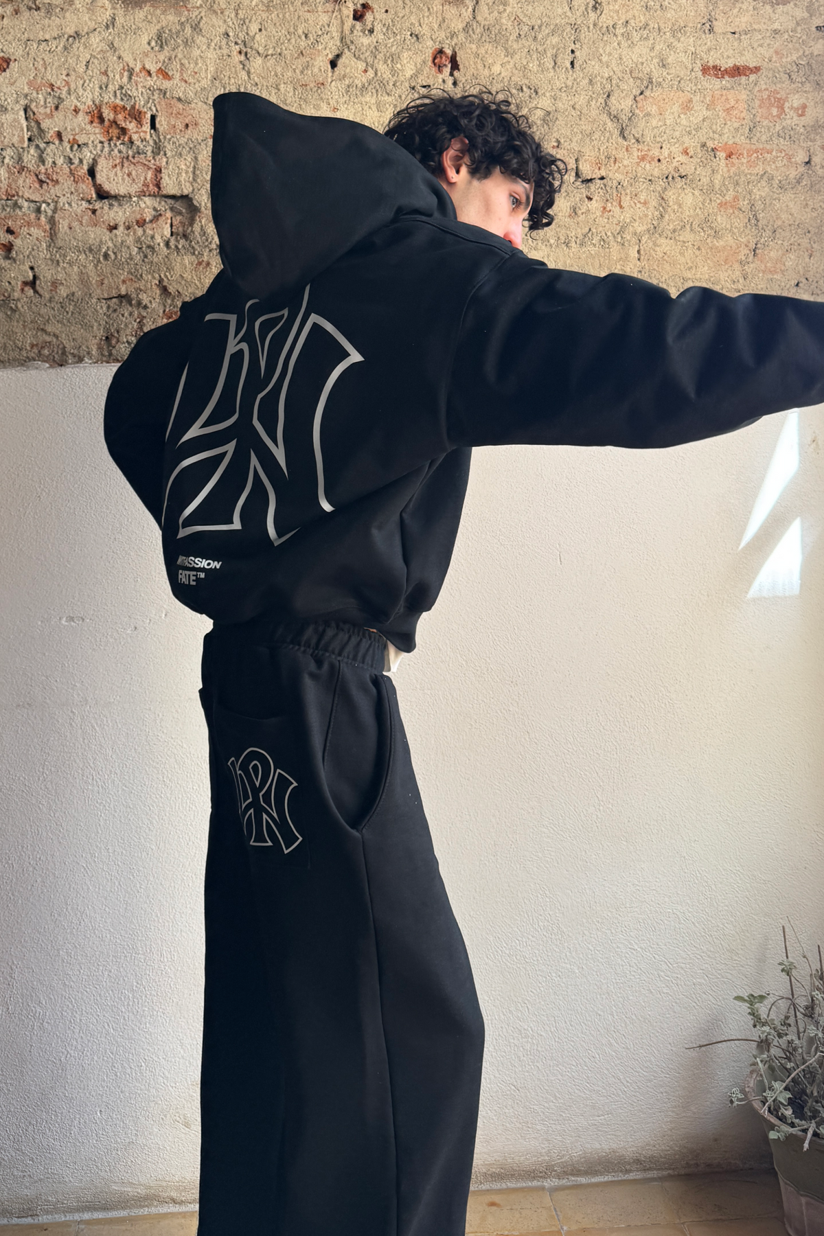 WP Wide Pants Vantablack