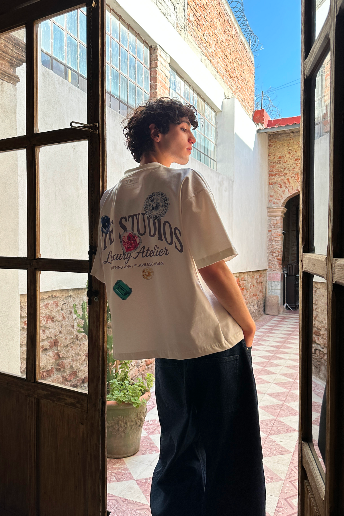 Gems Tee Ivory