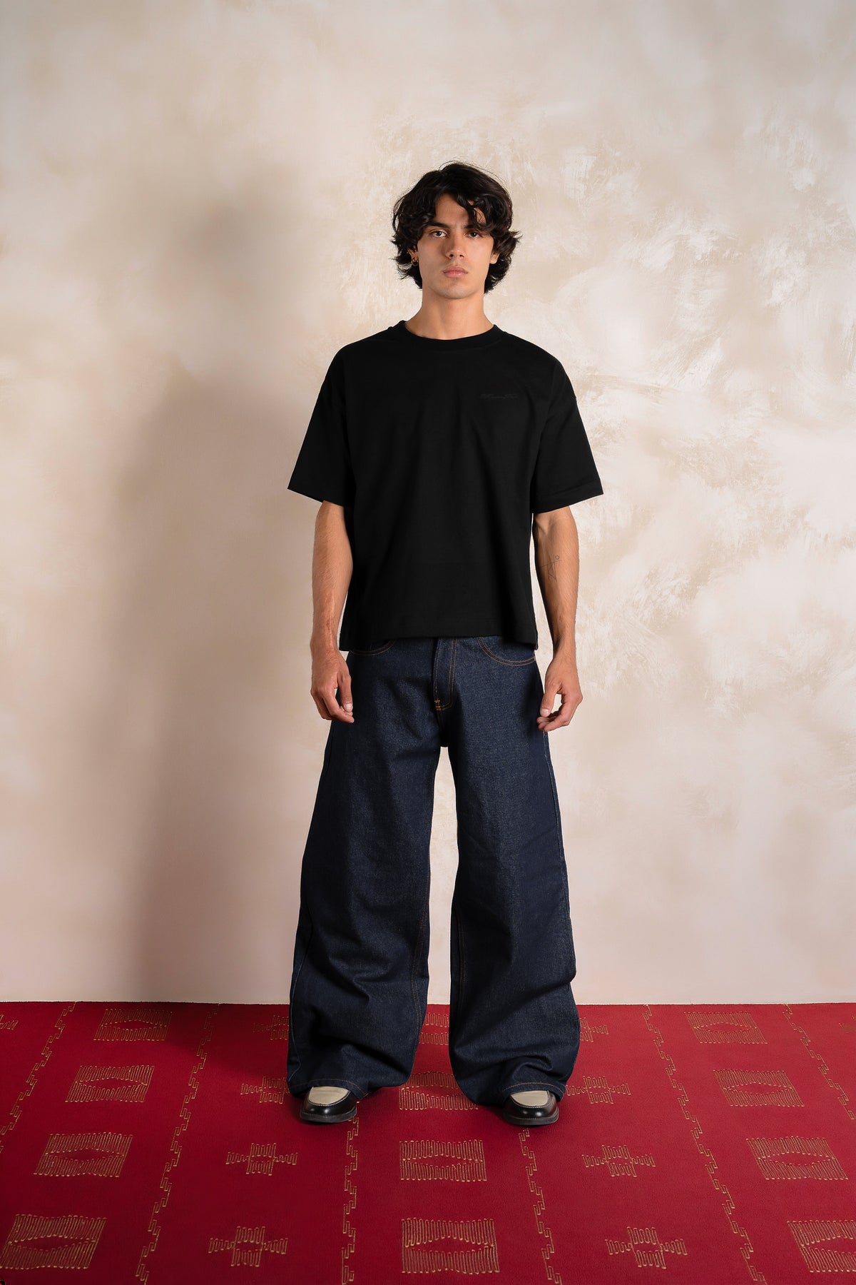 Cathedral Tee Black — Editorial FATE · Front · Lookbook 2026-09-21