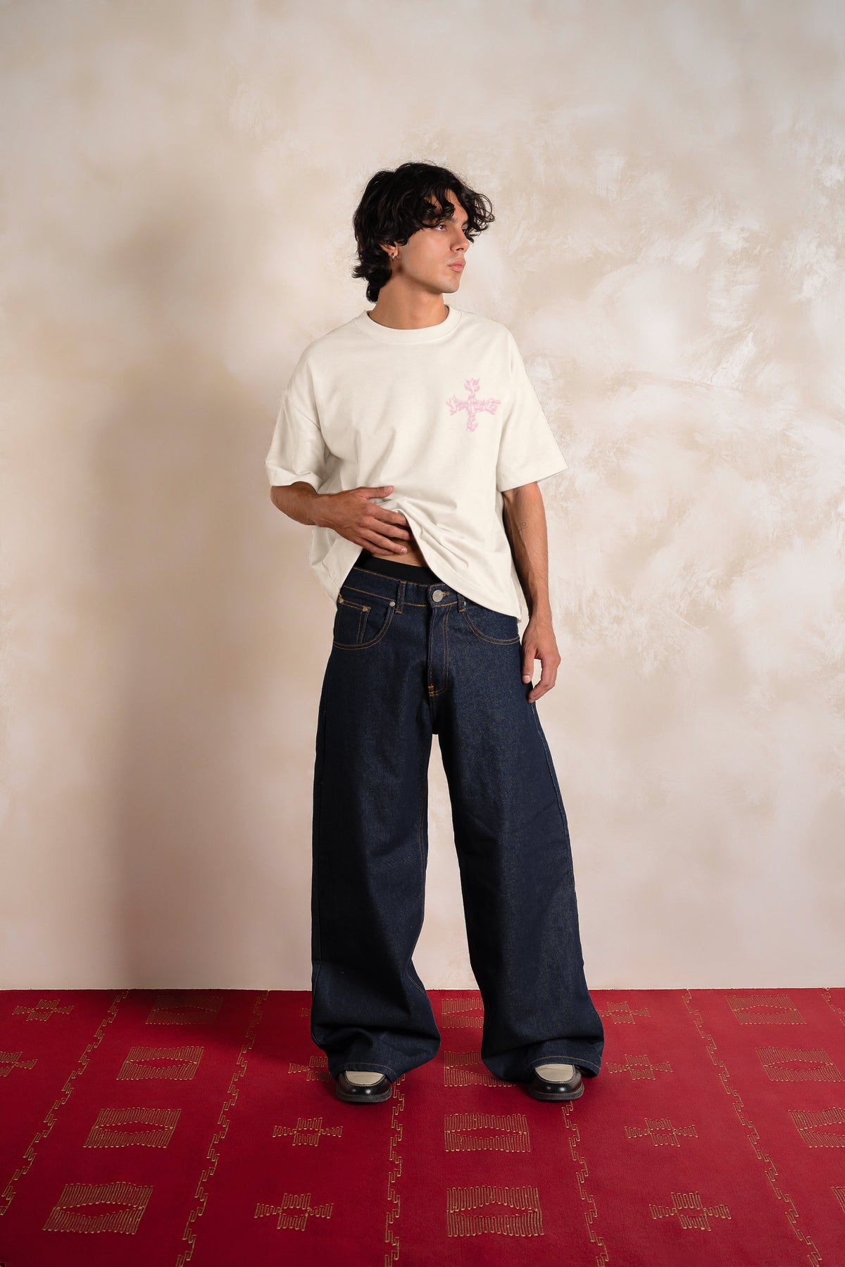 Letter Cross Tee Ivory — Editorial FATE · Front · Lookbook 2026-09-21