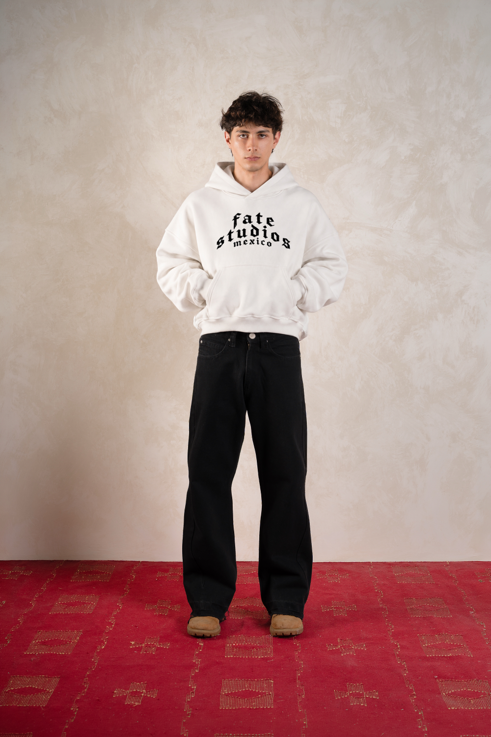 Mexico 77 Hoodie Ivory — Model front